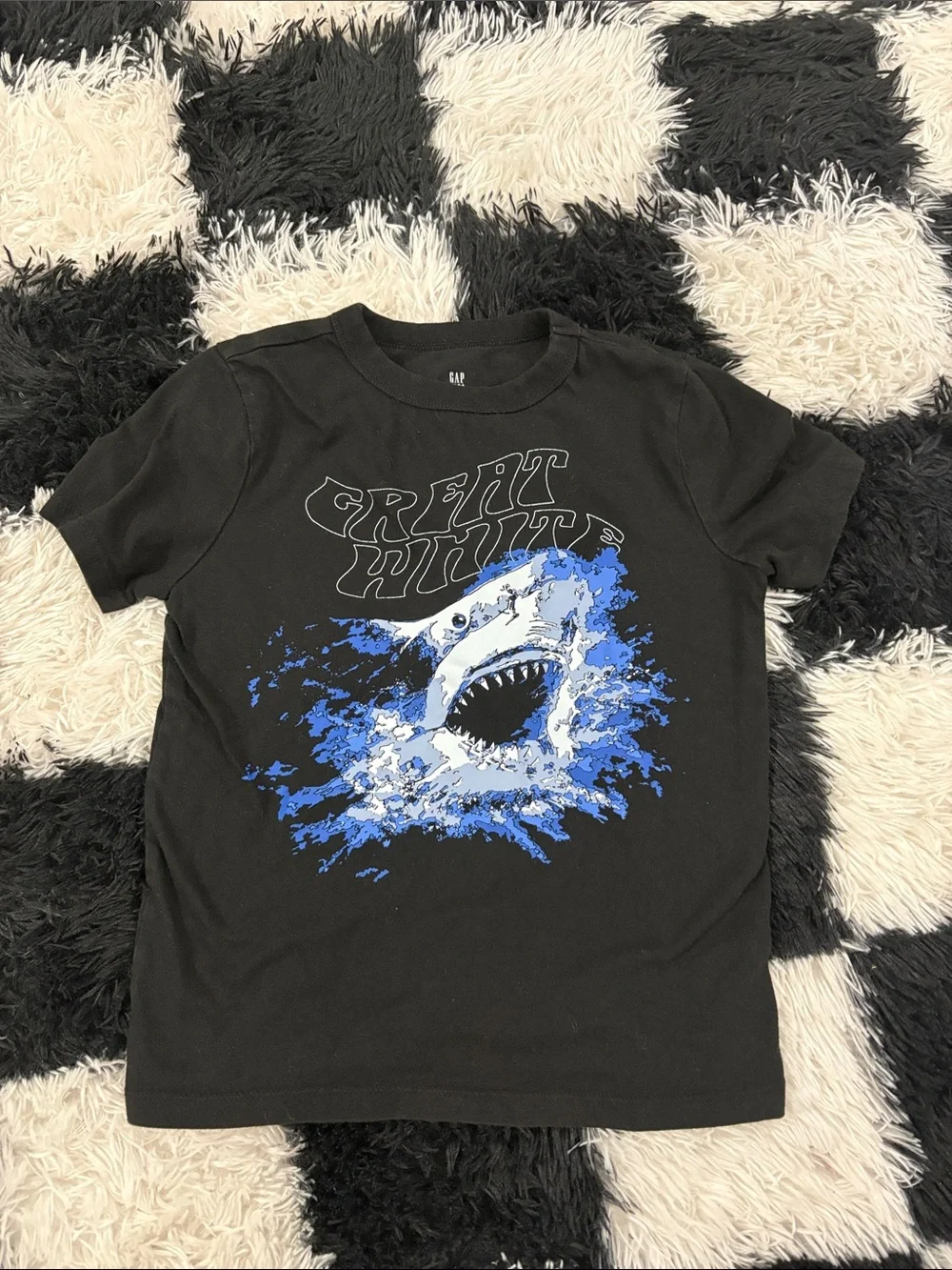 GAP Black Short-Sleeve Graphic Tee with Blue & White Shark